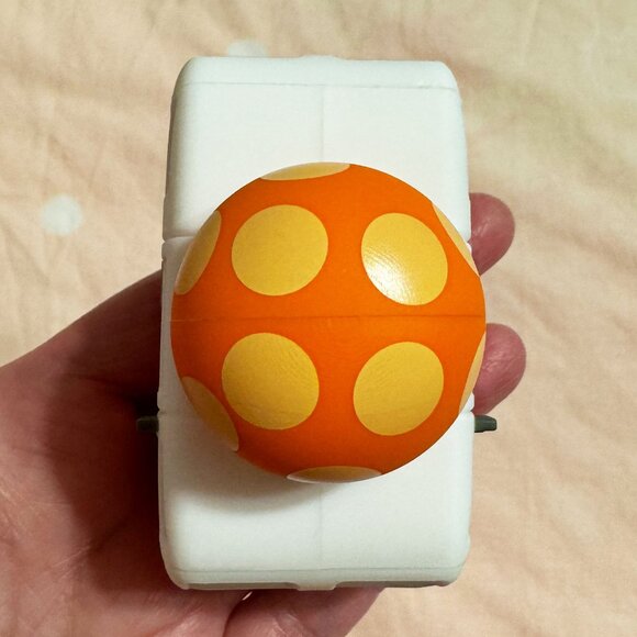 Smoko Camper Kai Vinyl Toy - Picture 8 of 9